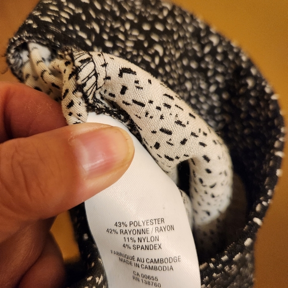 Reitmans dress pants size 4 petite - Picture 4 of 4